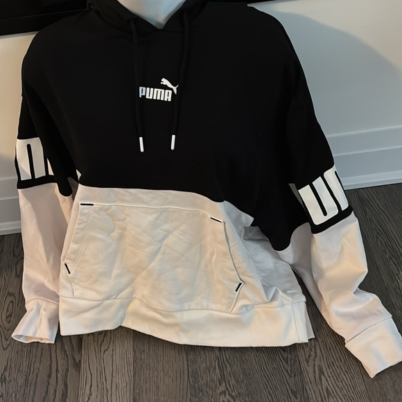 Puma Way 1 black & White oversized logo hoodie Sz - Picture 13 of 13